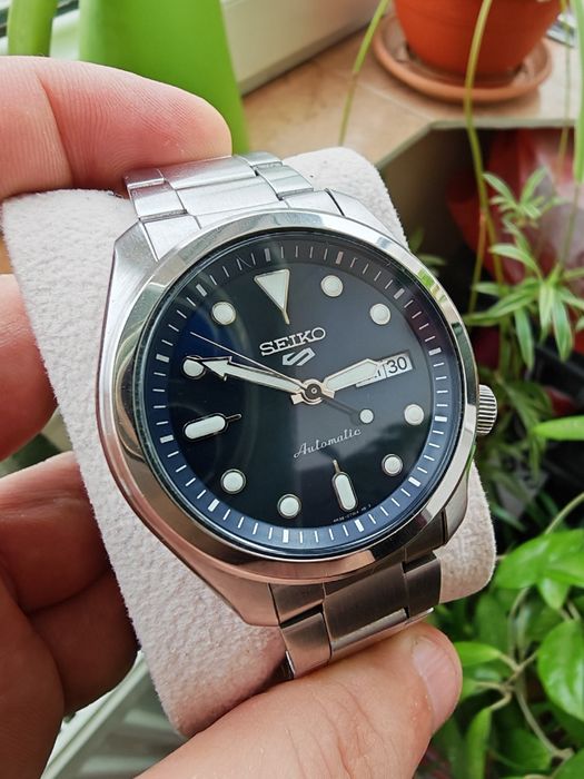 Seiko 5 Automatic