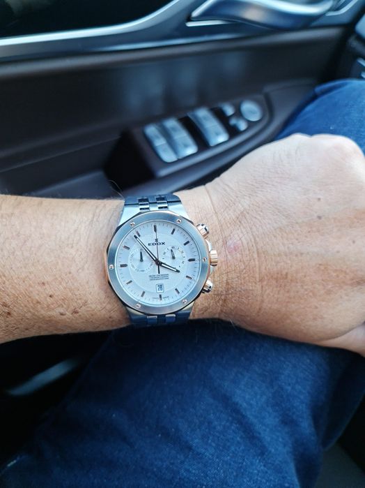 Часовник edox delfin