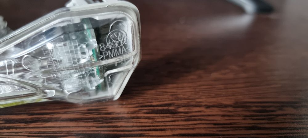 Semnalizare led oglinda  Vw Golf 7 originala stânga, dreaptă  an 2017