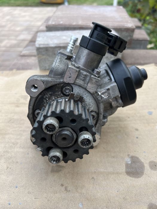 Pompa inalta presiune  2.0 tdi 0445010526/03L130755L