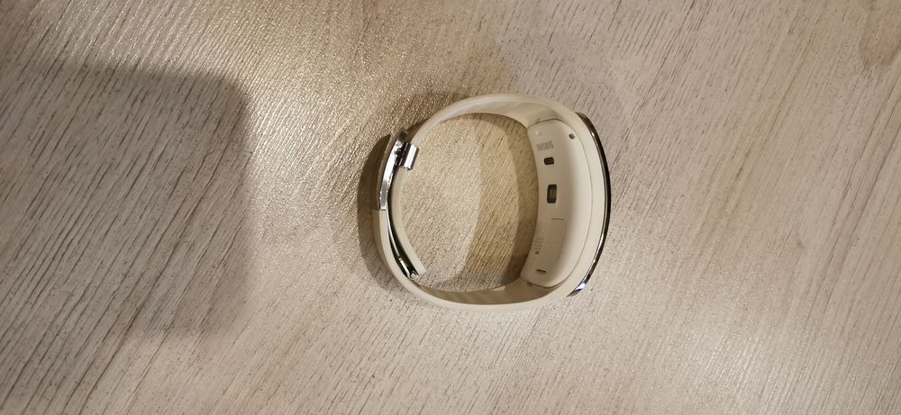 Смарт часовник Samsung Gear S