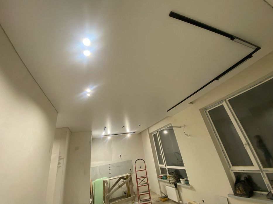 Натяжные потолки