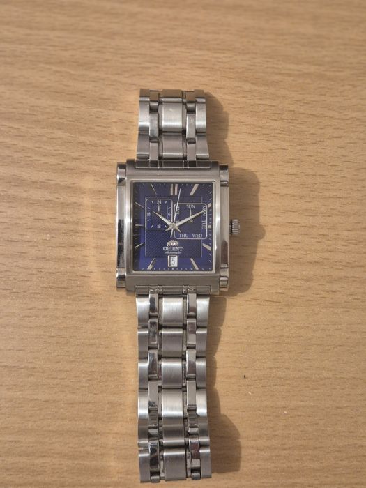 Ceas bărbătesc Orient Automatic – carcasă dreptunghiulară, day-date