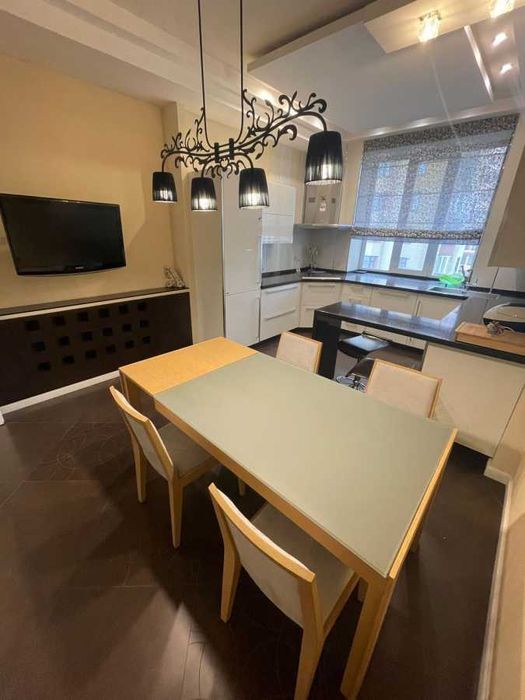 Двустаен имот в кв.Горубляне