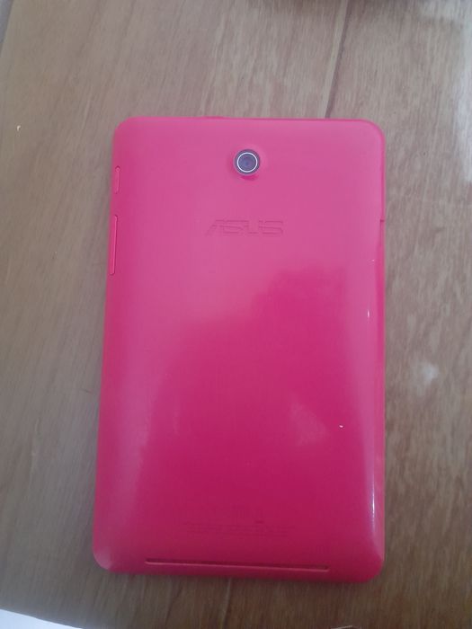 Planshet asus sotiladi