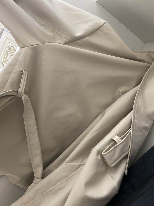 укороченный тренч женский