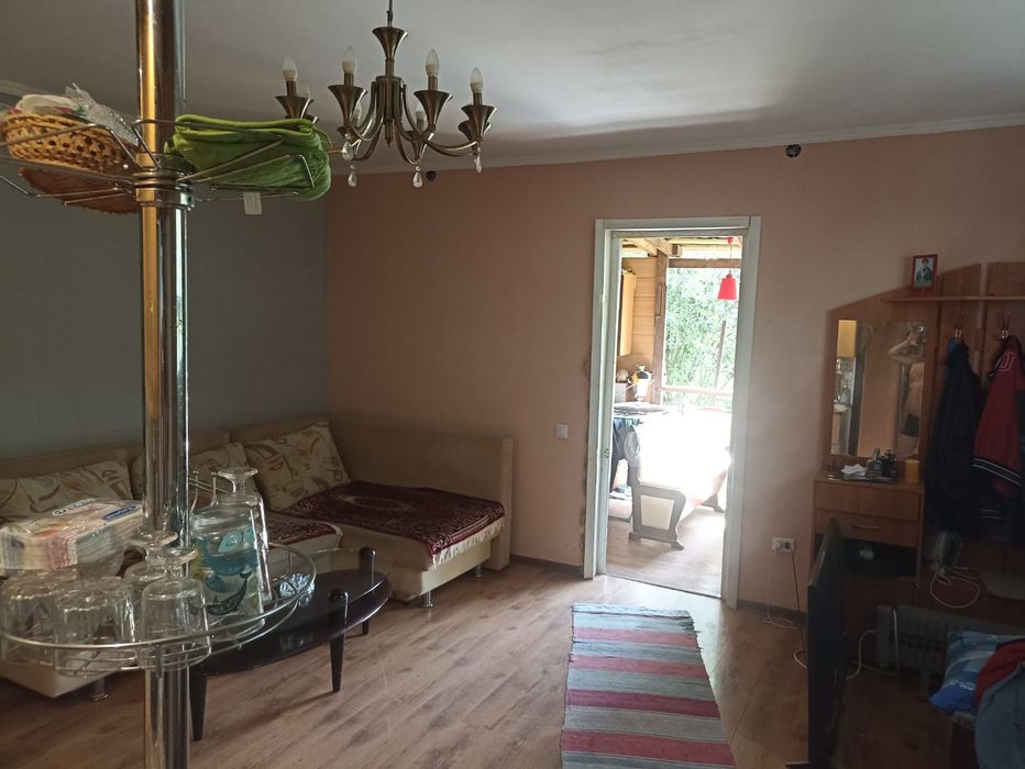 Продам 2-х эт. дачу на Пестром