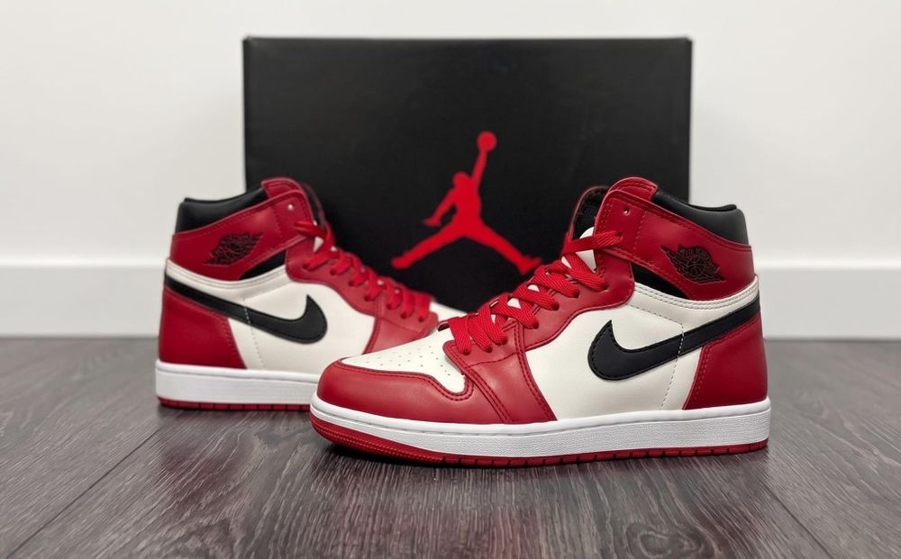 Adidasi Jordan 1 High Chicago Red