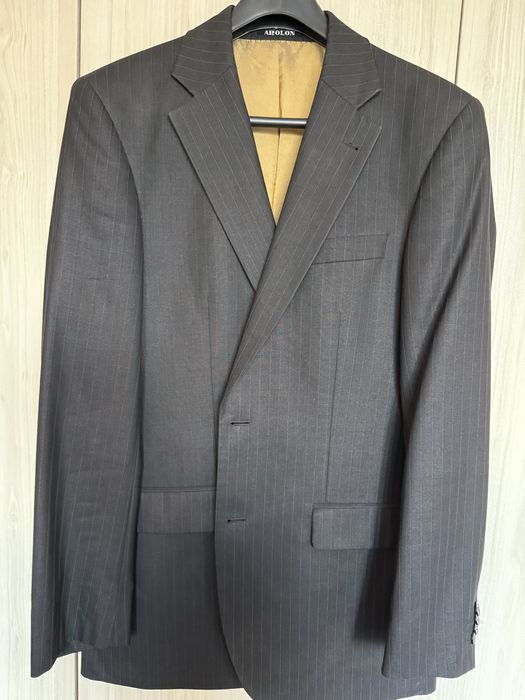 Елегантен мъжки костюм