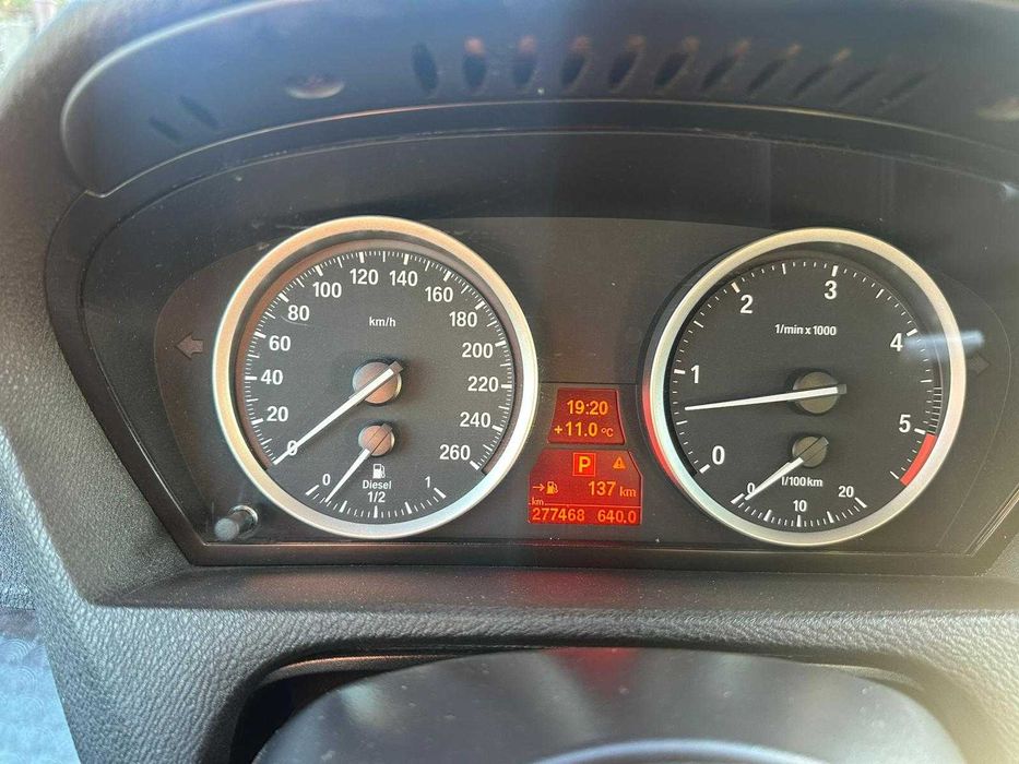 bmw x6 an 2012 , full option !