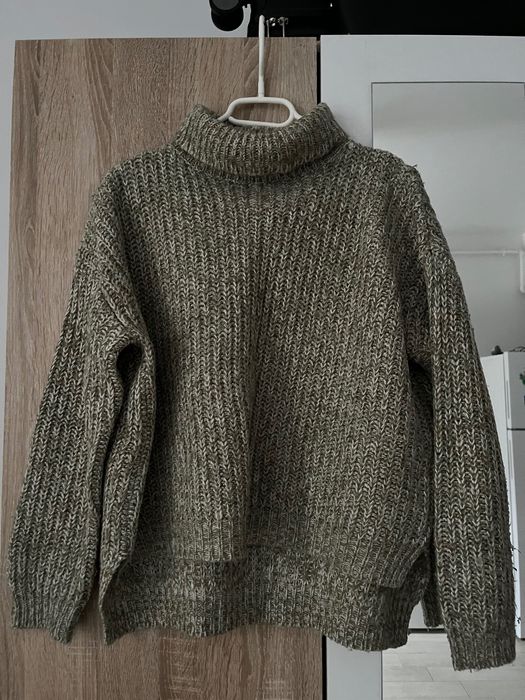 Pulover pe gat verde Clockhouse