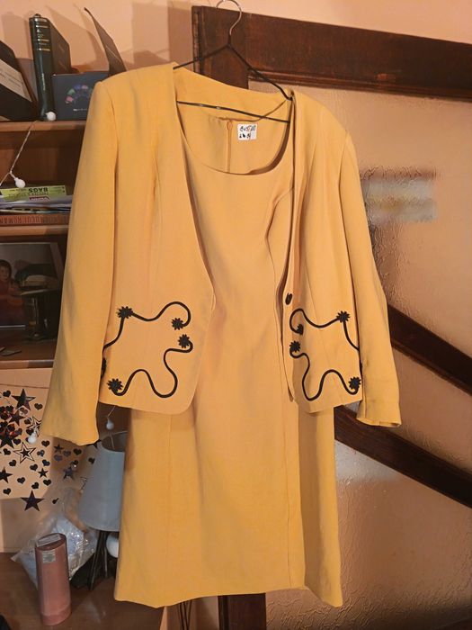 Vând compleu elegant Rochie si sacou