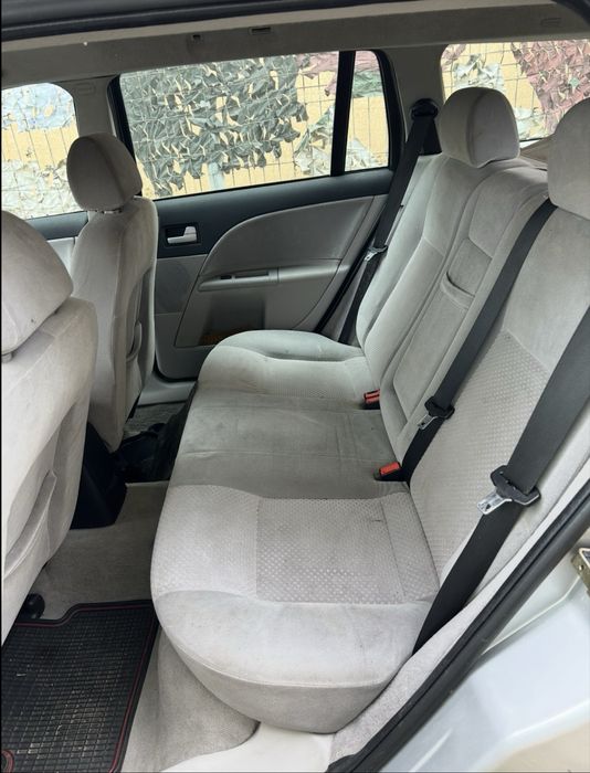 Vand Ford Mondeo mk3 intreg sau pentru dezmembrat