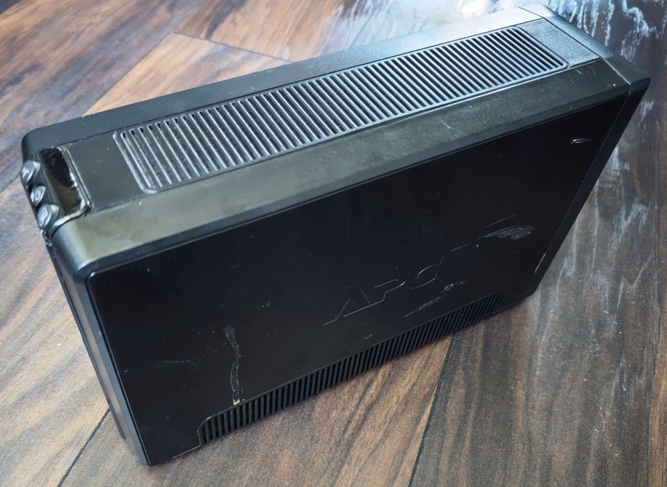 UPS APC model BR550GI, 550VA