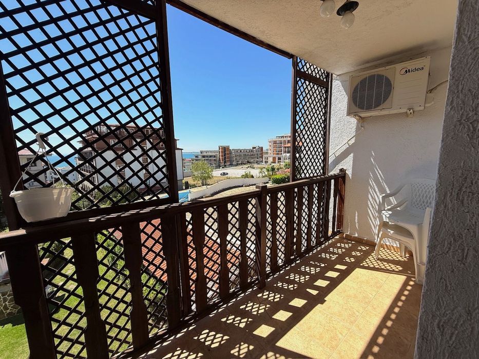 Продава се Тристаен апартамент в Свети Влас - 78 кв.м за 1411 €/кв.м - Снимка #17