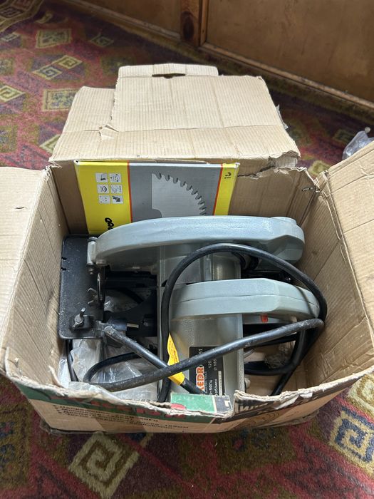 пчелка дисковая пила