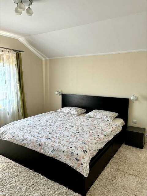 De inchiriat Casă Modernă Mare Paleu, Panouri Solare & Pompă Căldură