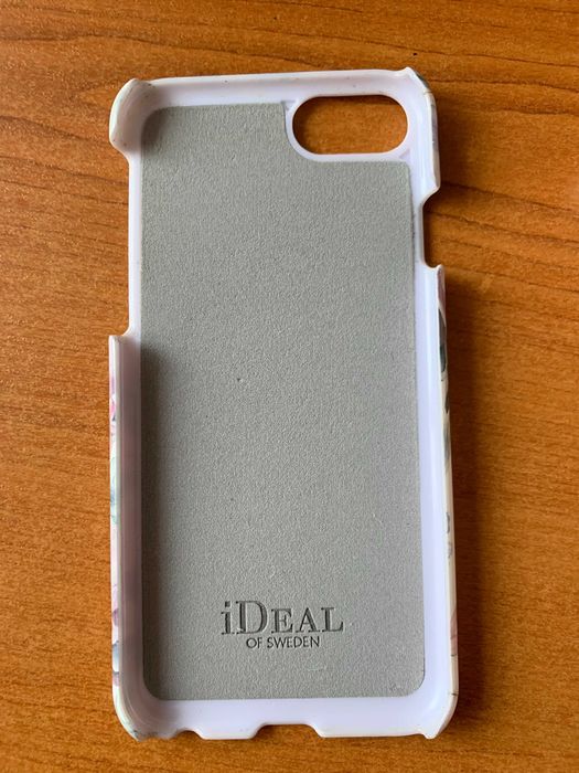 Защитен калъф IDEAL OF SWEDEN