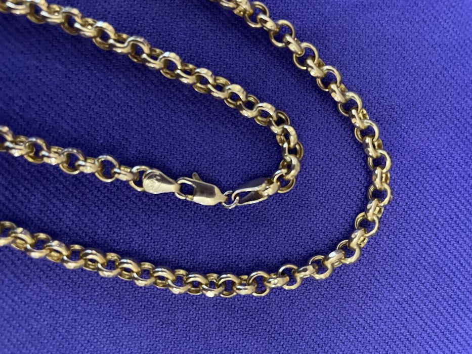 Продам золотую цепь