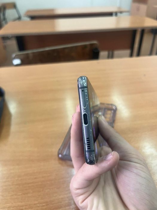 Samsung s21fe док нету