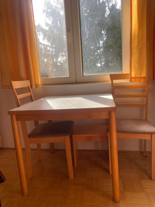 Masa patrata cu 2 scaune