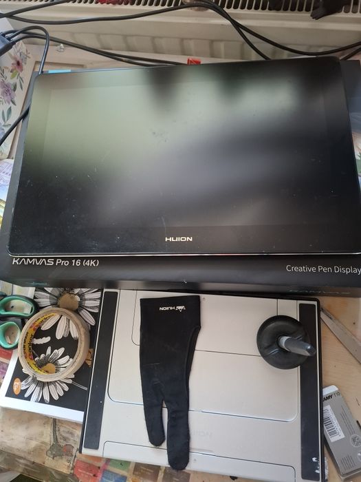 Tableta grafica huion kamvas pro 16