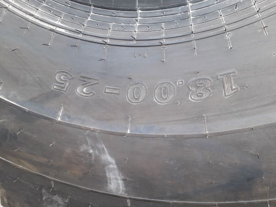 Cauciuc  nou 18.00-25 Galaxy cu 40 Ply