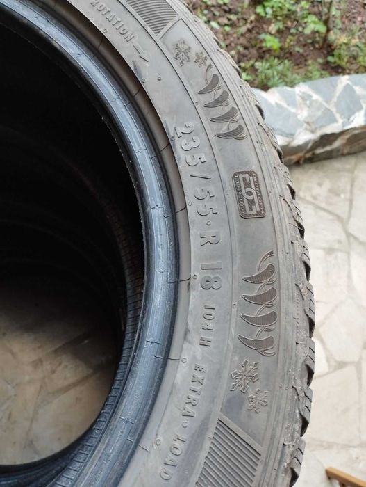 Зимни гуми General 235/55/18
