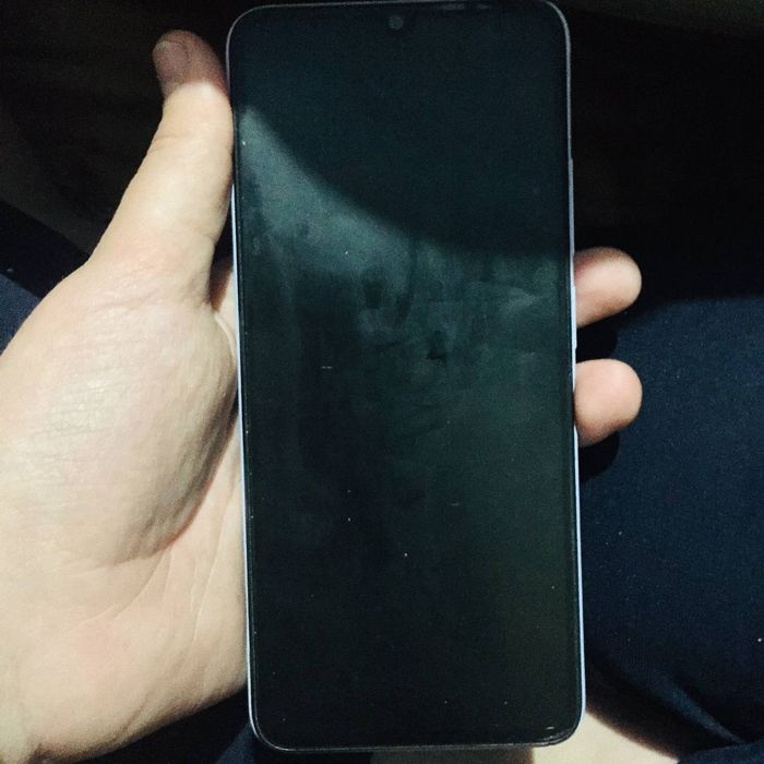 Redmi 12c  xolati Ideal