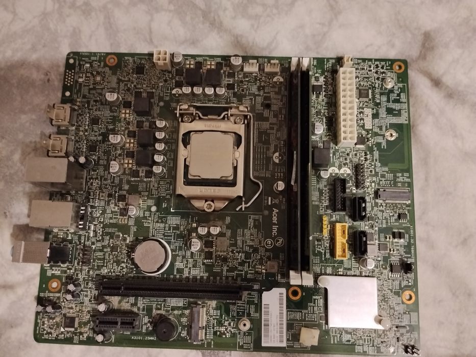 Материнская плата