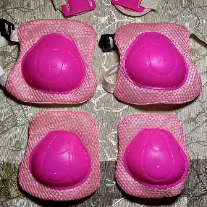 ЦЕНА ЗА ВСЁ! Набор защитный для роликов.Зонтик детский.