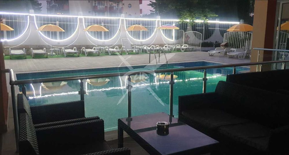 Продава се Хотел в Приморско - 2200 кв.м за 569 €/кв.м - Снимка #4