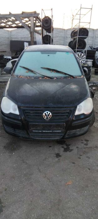 Dezmembrez  Volkswagen Polo  1.2 B an 2007 cod motor BMD