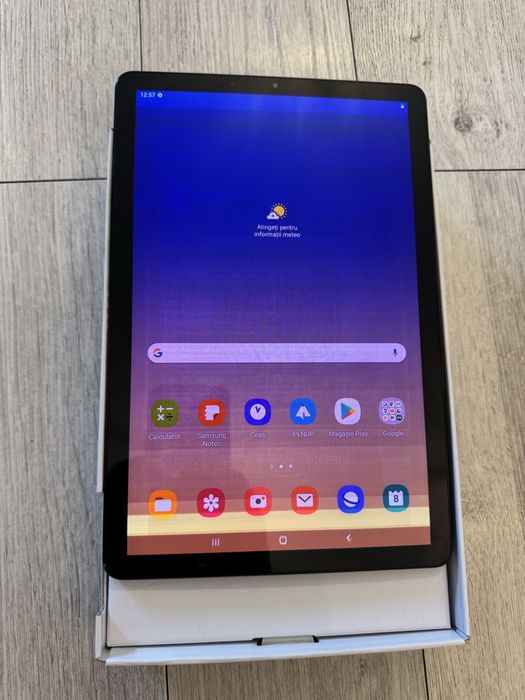 Tableta Samsung Galaxy Tab S4 T830, 10.5”, 64GB, 4GB RAM, Wi-Fi, Black - prezinta burn pe ecran - tenta de roz intrucat a rulat un clip publicitar