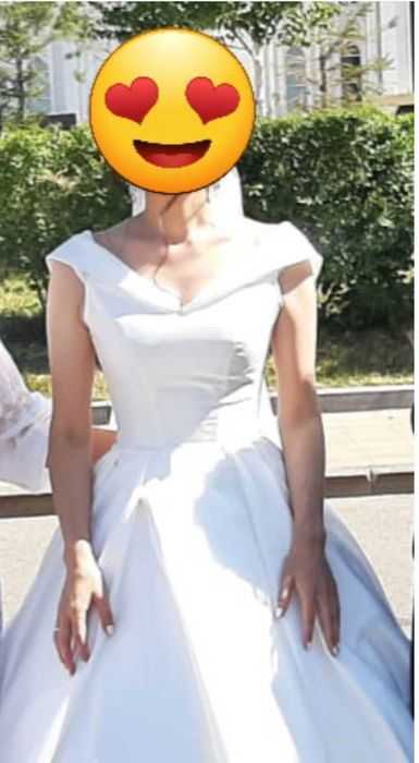 Шикарное свадебное платье