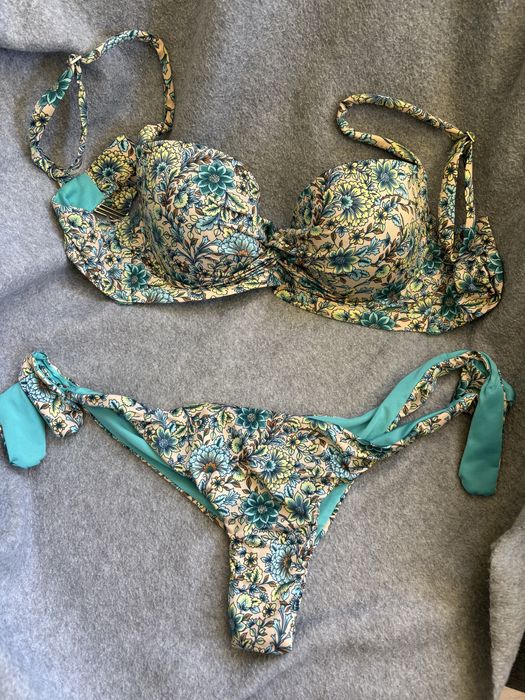 Бански на Tezenis