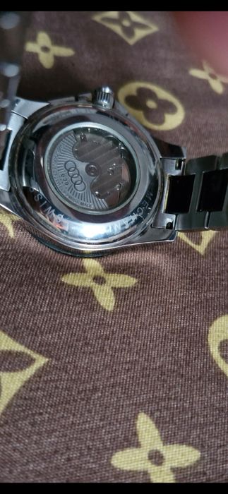 Ceas Audi  original din reprezentanta made Swiss 25 jeweles