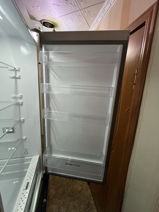 Холодильник Winia