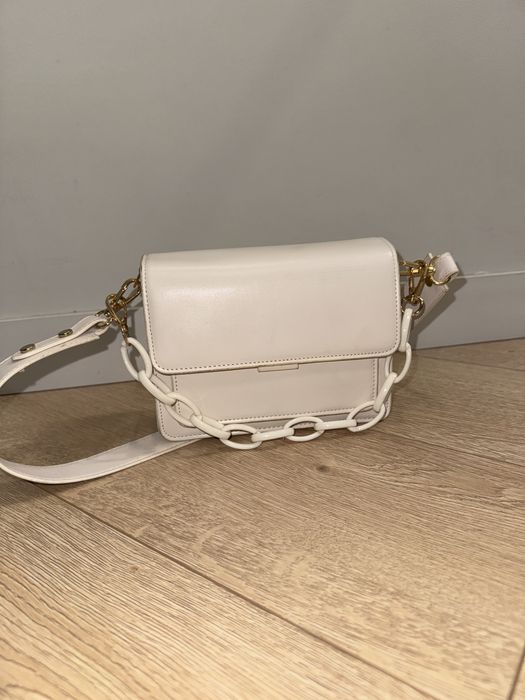 Сумка в цвете айвори , новая