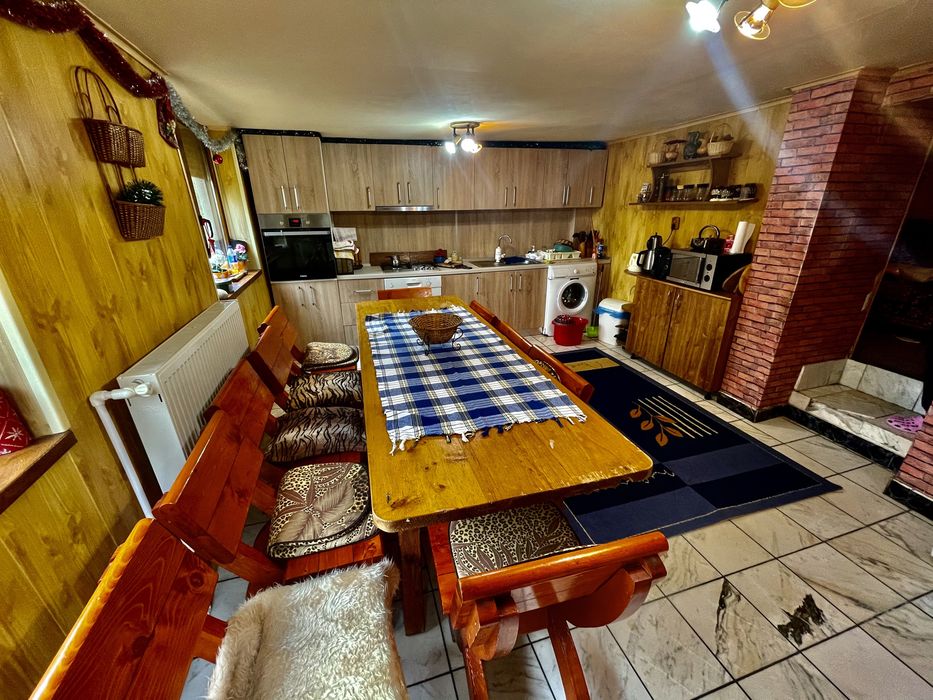 Cabana in Parang de inchiriat
