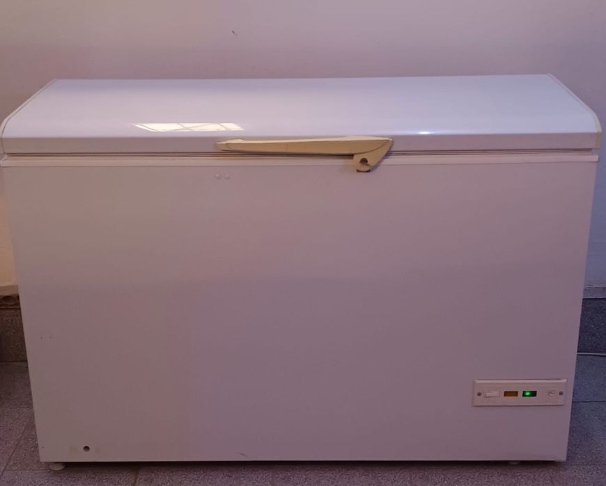 Продается морозильник POZIS