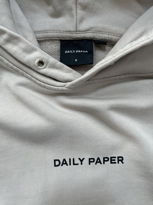 Volcom,Daily Paper суитчъри размер М