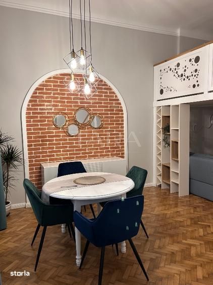 Apartament cochet, clădire interbelica, ultracentral, investitie.