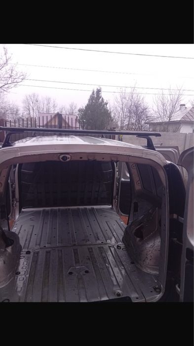 Logan Van 1.5    2009