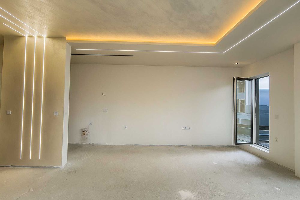 Продава се Тристаен апартамент в Пловдив, Христо Смирненски - 200 кв.м за 735 €/кв.м - Снимка #2