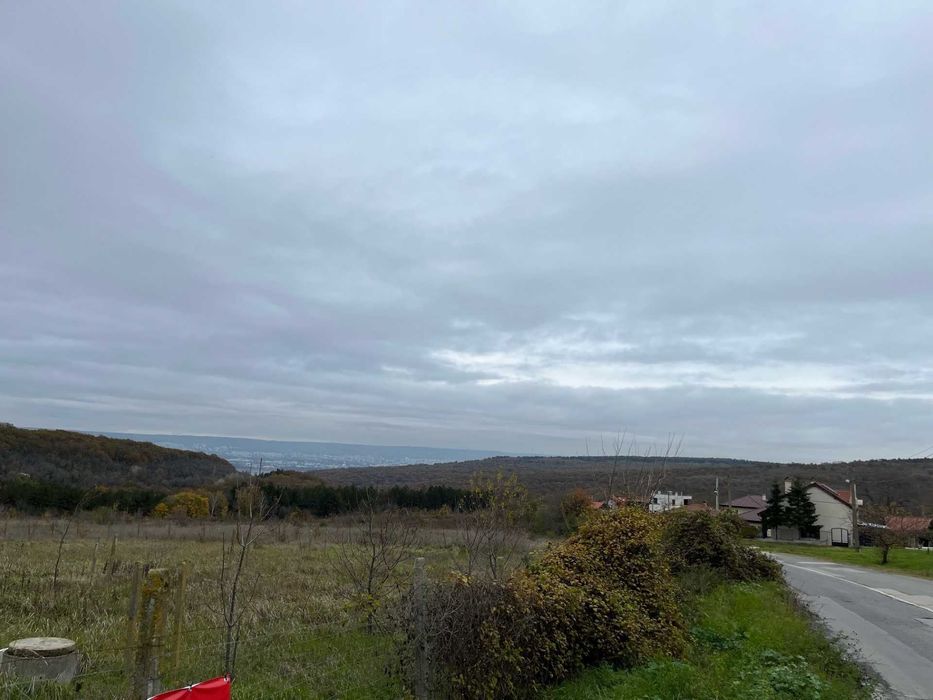 Парцел в Варна, област-с.Звездица площ от 620м2 до 642м2