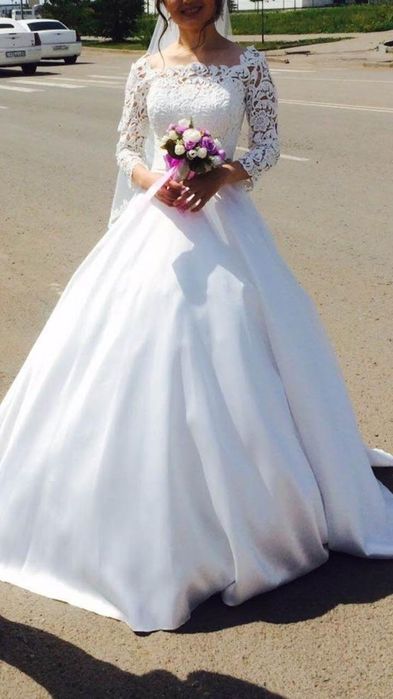 Свадебное платье