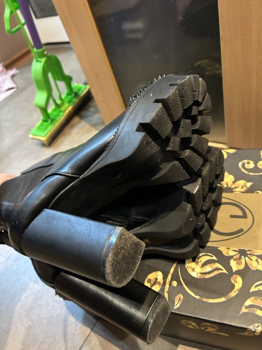 Дамски боти нови..