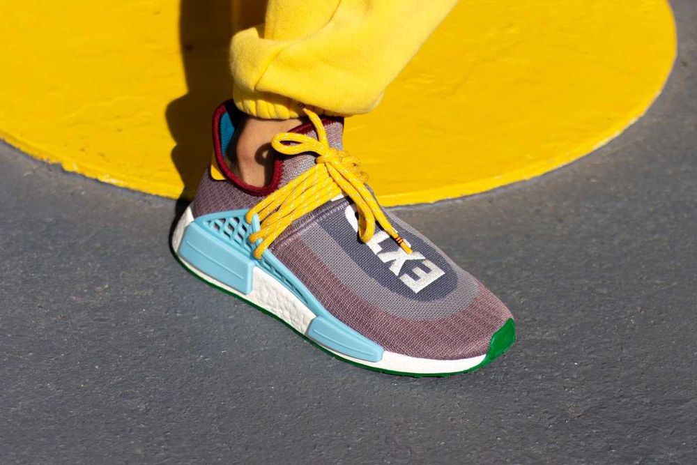 Оригинални мъжки обувки ADIDAS  PHARRELL WILLIAMS  HM размер  EU40.