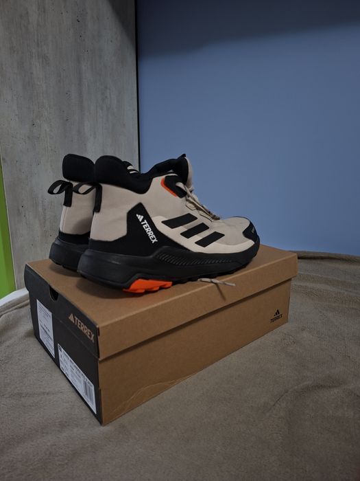 Adidas Terrex  41 1/3